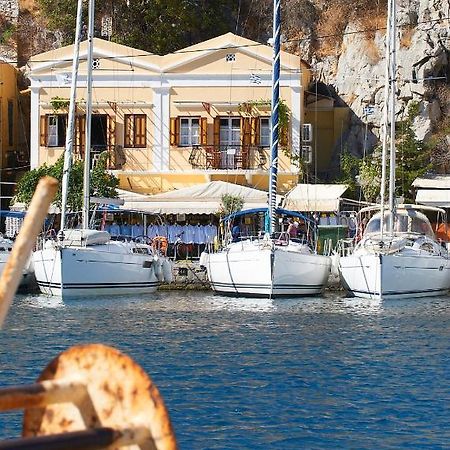 Symi Blue Port Apartment Exteriör bild