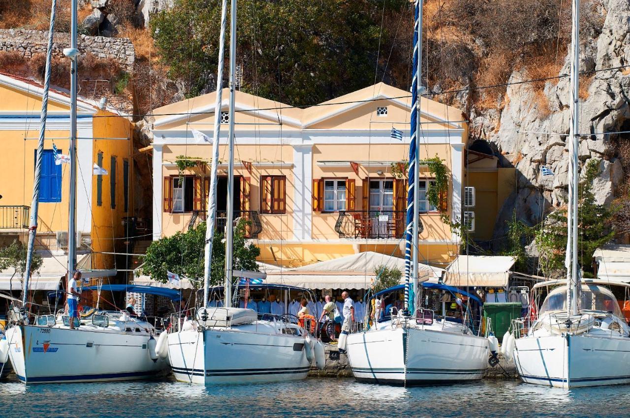 Symi Blue Port Apartment Exteriör bild