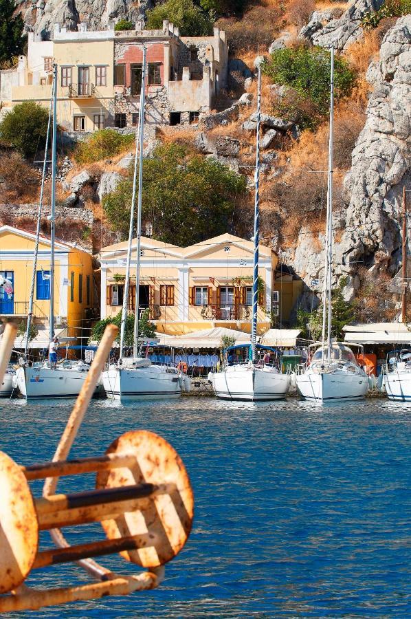 Symi Blue Port Apartment Exteriör bild